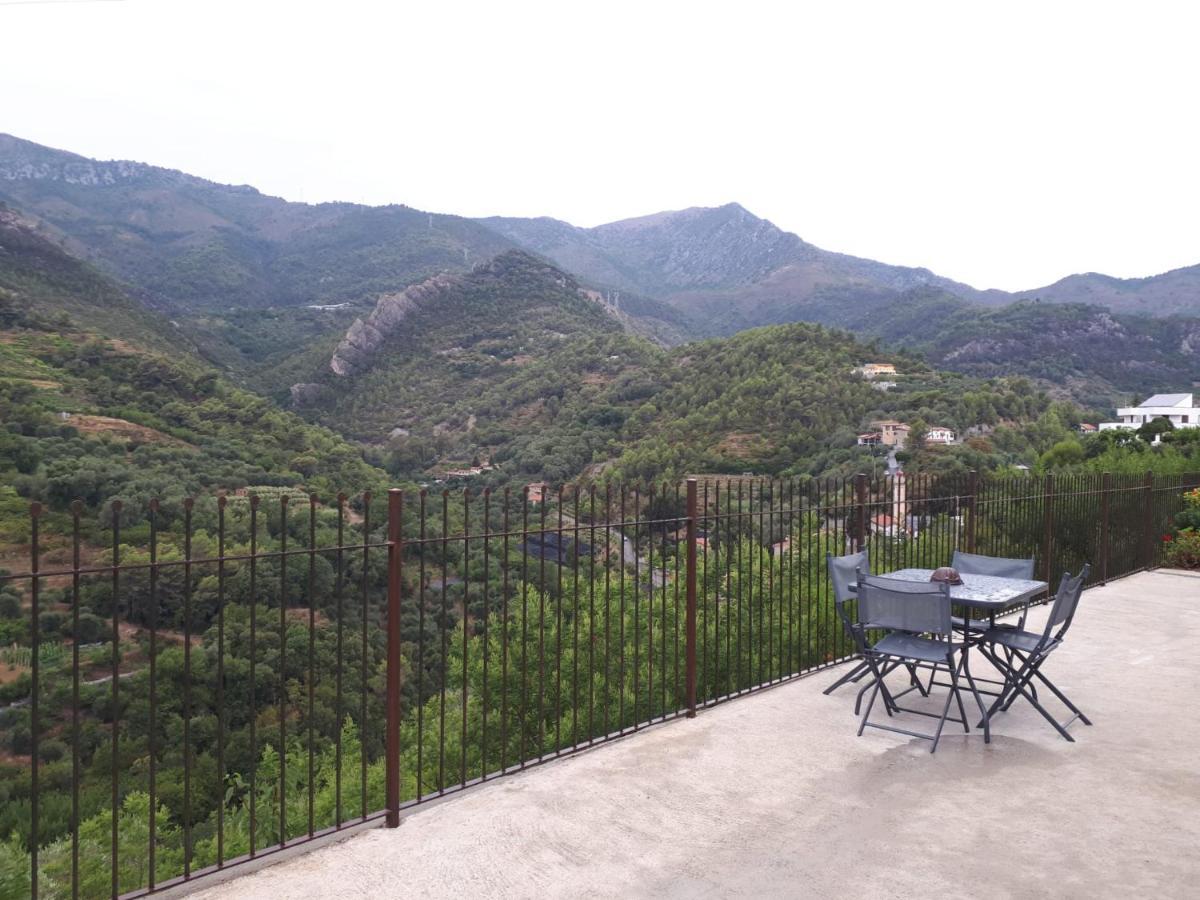 Apartamento Il Casotto Del Nonno Ventimiglia Exterior foto